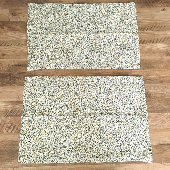 Two Country Life Pillow Cases - Picture 3 of 14